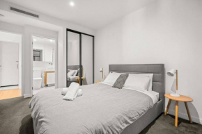 101Q Luxury City view 2BR Apt nr Chinatown Free Parking